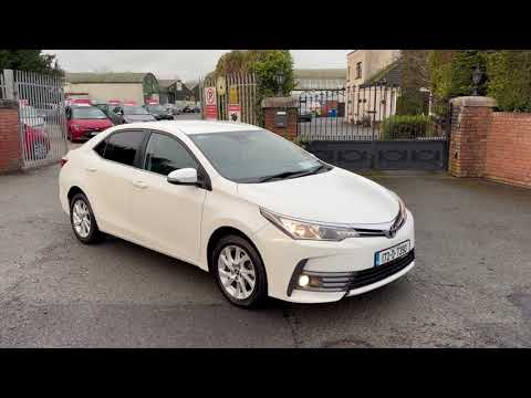 2017 172 Toyota Corolla Luna 1.33 Petrol Saloon - Image 2