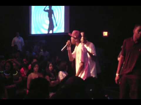 Verbal M.U.RDA performance from Meek Millz show.