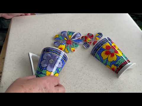 PICASSIETTE FUN 4: Cut petals from cups for 3D mosaics - Learning to chop up crockery for  mosaics