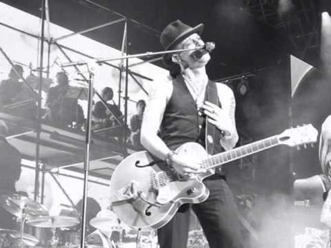 Addicted To Love ---PASCAL KRAVETZ