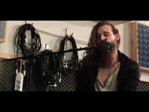 Red Wet Lips - ANEWRAGE (Live Unplugged @ RecLab Studio)