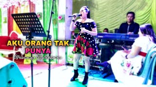 Download lagu Aku Orang Tak Punya Hanny Tuheteru - Live Electone (Cover) Cicen Audio Sound  #akuorangtakpunya mp3