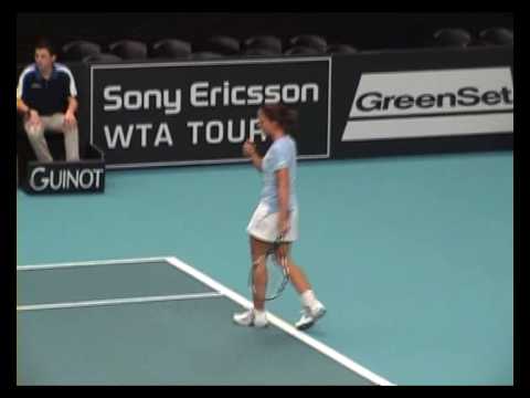 Julia Schruff in Paris Indoors 2009 1