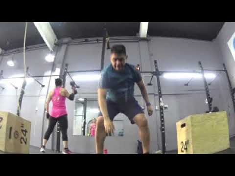 CrossFit - 50 DB Snatch, Step Ups, Squads