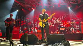 Pixies - I Bleed (Live)