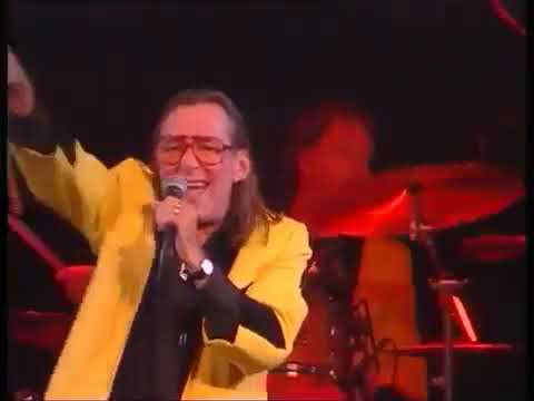 Les Gray`s Mud - Elvis Medley (Live 2001)