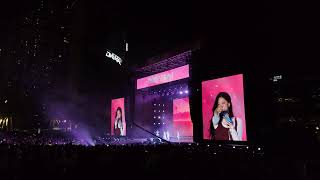 Download lagu 17022026 정예인 (Yein) @happpy_yein - Dance with me - Live at KRAZY Super Concert Dubai Fancam 4k mp3