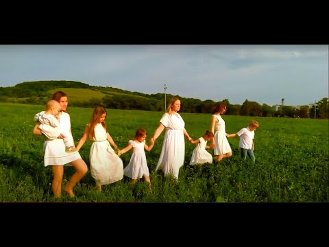 Dominika Gurbaľová a priatelia - Stratená nájdená (Official / klip)