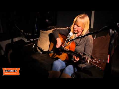 Becky Mills - Aimee Sharp (Original) - Ont' Sofa Sessions