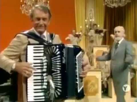 Myron Floren Dance of the Comedians (1980)