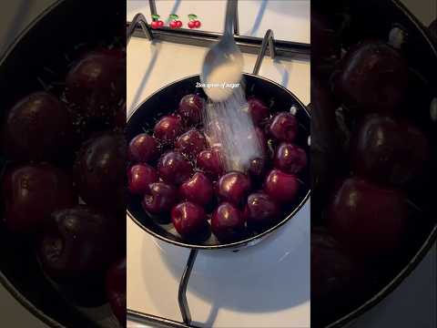 🍒 🍒 🍒 Cherries in syrup or cherry syrup? Delicious and easy recipe. 😍 😋 #shorts #cherry #syrup