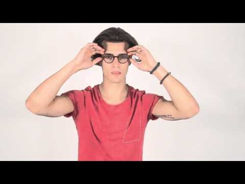 Round Eyeglasses featuring Tom Ford® FT5254