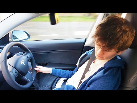 What happens if you fall asleep with Tesla Autopilot?
