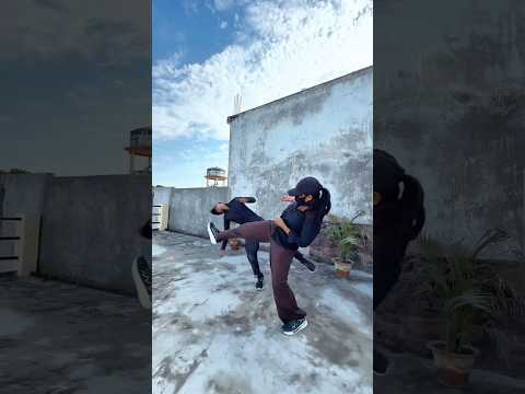 Front Push vs Oblique Kick: Which Wins? 🥊#viral #usa #youtubeshorts #shorts