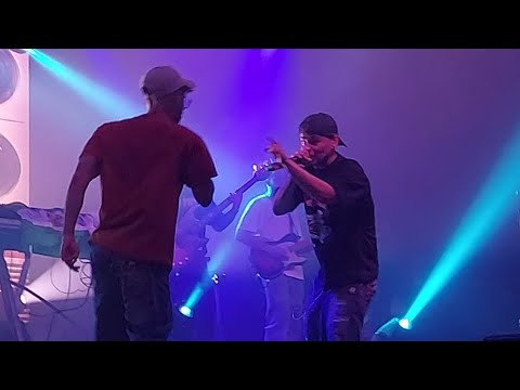 Funzo & Baby Loud - Devuélveme a mi chica (Concierto Málaga 2024)