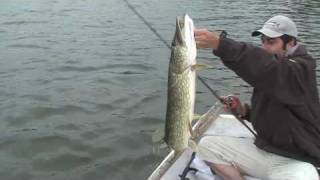preview picture of video 'Pike Fishing in Finland / Summer 2010, Kustavi'