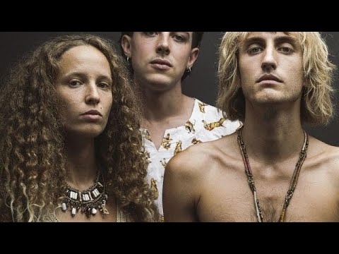 Cadere più in alto, i biVio ci raccontano il loro ossimoro in musica