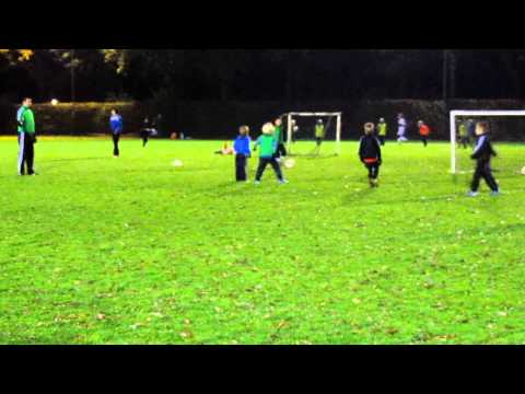 F7 SVS - Training : partijtje 3 tegen 3 (5 nov 2012)