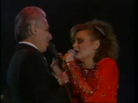 Rocio Durcal - Acompañame