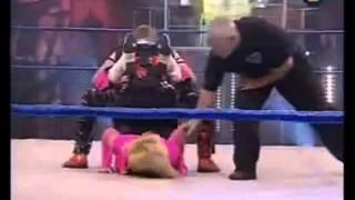 Download lagu Akilah VS Scorn III - Full Women's Match - WWP Thunderstrike (2009).avi mp3