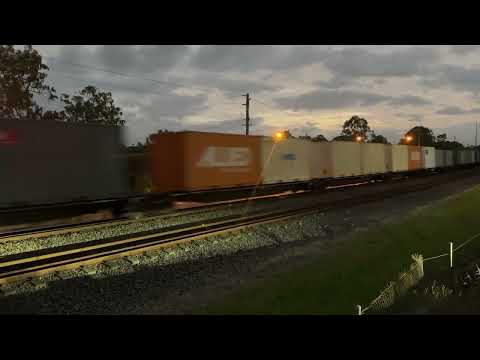 Pacific nationals NR82 and NR81 leads 1SB6 North through Greenbank with hornshow 11/1/26