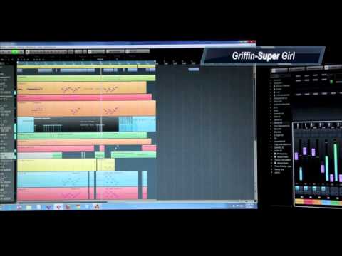 CU BASE 7 (Griffin-super girl )