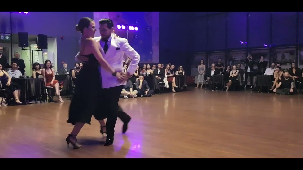 Video thumbnail for Carla Rossi & Jose Luis Salvo 5/2 Istanbul Milonga Disco De Gardel