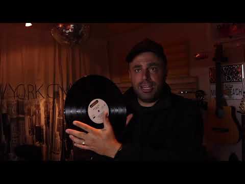 Rory Gallagher - A million miles away | Vinyl Stories by Nikos Flikas