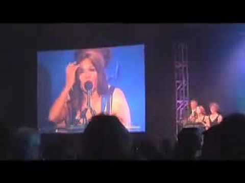 Lea Garcia accepts award