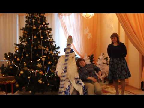 Карлсон спорит с Дедом Морозом