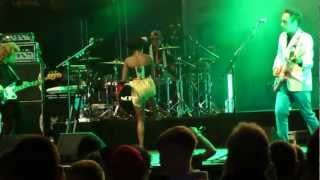 Noisettes (2 of 3) - Don't Upset the Rythm (Go Baby Go) - Sheftival 2012