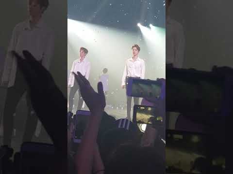 20180804 WannaOne K.Daniel L.kuanlin - 갖고 싶어 (I Wanna Have) [ONE: THE WORLD ] in Bangkok
