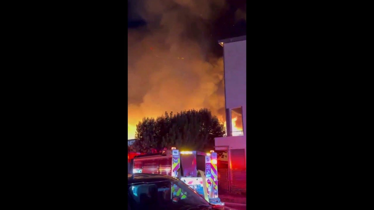 Willowbend neighbors say years of warnings ignored before fire; city now promises demolition