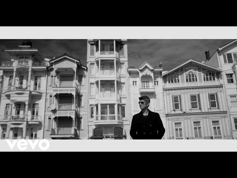 Cem Özkan - Bir Hayat Yeter Bize