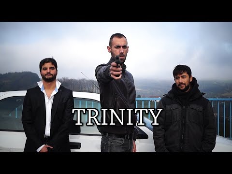 TRINITY — CORTOMETRAJE