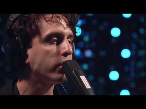 Closer Everywhere - Beach Fossils