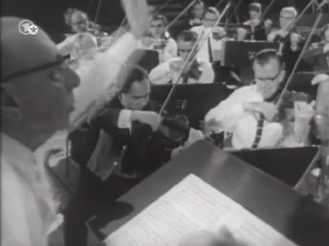 Igor Strawinsky 1966 2/3