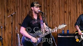 Craig Wayne Boyd sings &quot;Take it Easy&quot;