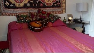 Inside Jimi Hendrix's 1960s London pad