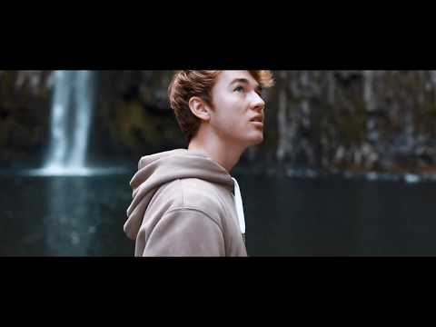 Manuel Baccano & Cosmo Klein - Hold On (Alex Martura & Alivø Remix) (Official Video Teaser)