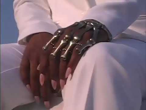 Latoya Jane Be in like 2019 (official video).