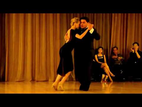 Crisntian Palomo & Melisa Sacchi - Mi Serenata - Milonga Astoria 06_03_2017