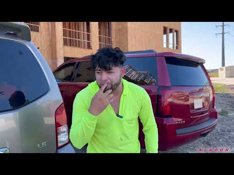 Le dijo al patrón que habla inglés para que le pagara más.. será verdad ??