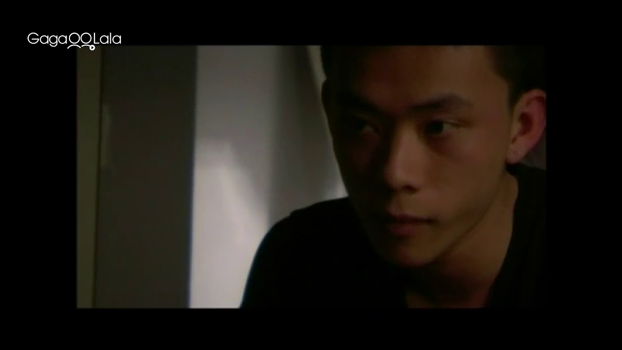 17-year-old Eric comes to terms with his homosexuality in Innocent