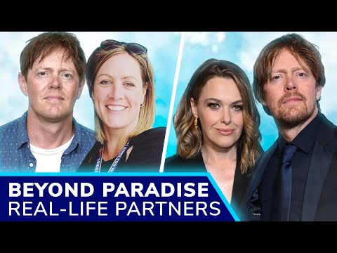 BEYOND PARADISE Cast Real-Life Couples ❤️ Kris Marshall, Sally Bretton, Peter Davison &more