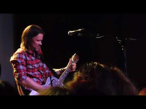 Myles Kennedy "Stand Up and Shout", Asbury Park, NJ 5-17-18