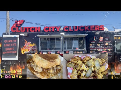 Clutch City Cluckers | Houston Tx | Chicken Sandwich & Tender Basket | Food Foodie