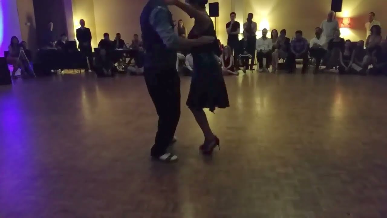 Argentine tango: Lucila Cionci & "Joe" Corbata - El Apache Argentino