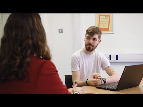 Why study Business and Management at ڹϳ? play video