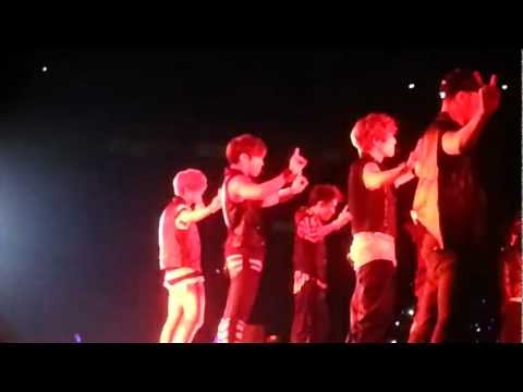 SMTOWN Jakarta Fancam LUCIFER SHINee Luhan Key focus
